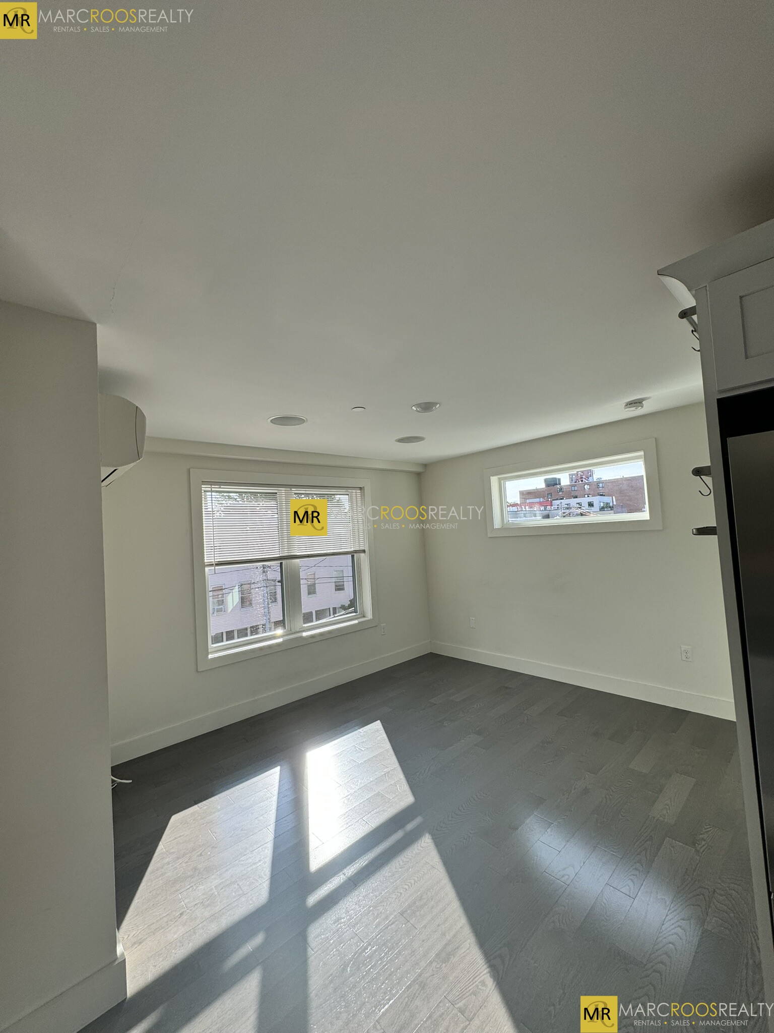 53 Kent St, Ward Two