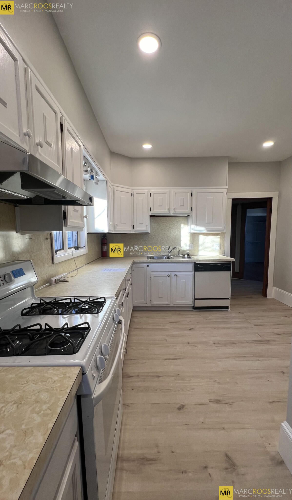 77 Pearson Rd, Tufts