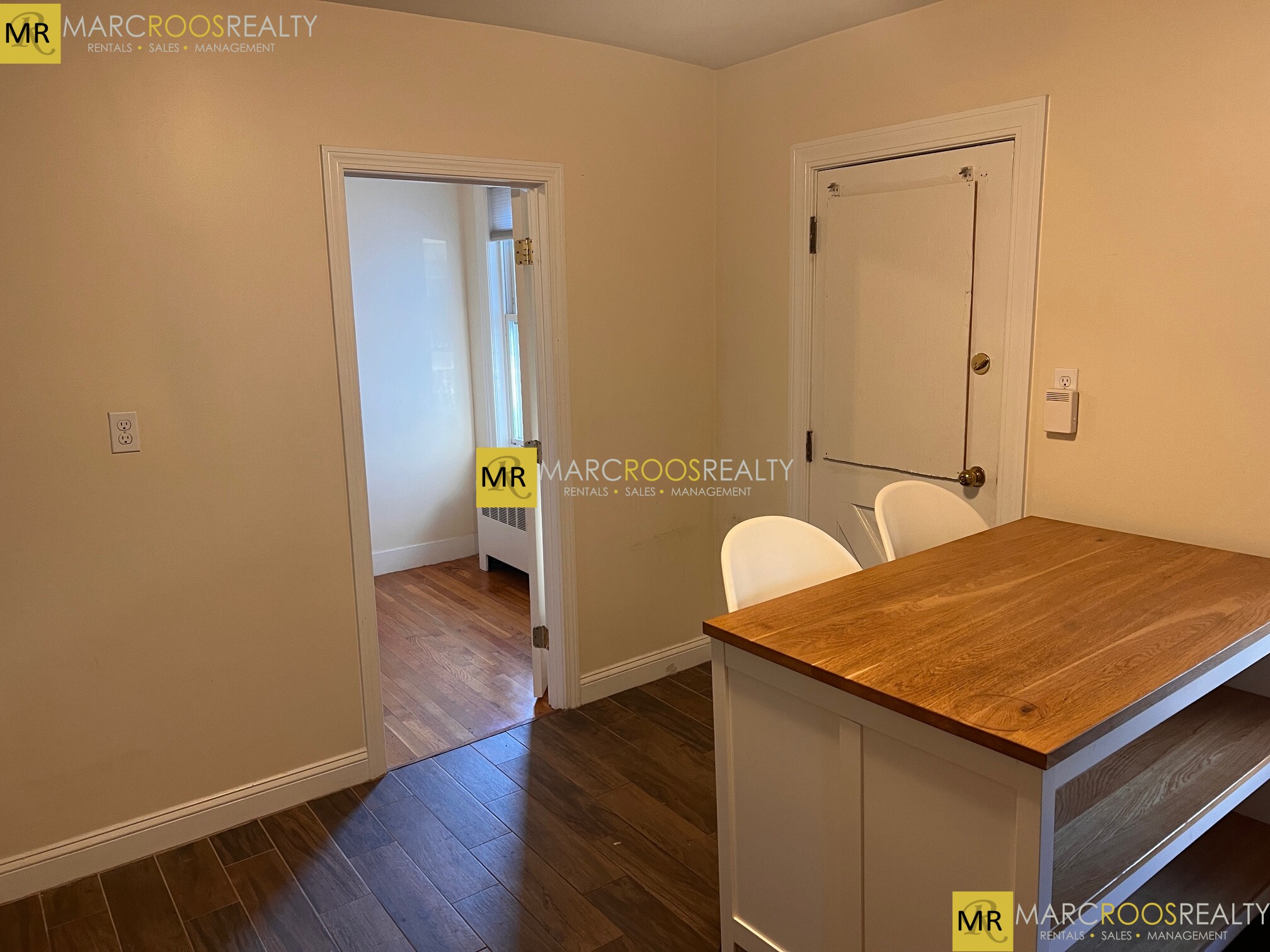 234 Lexington St, Eagle Hill