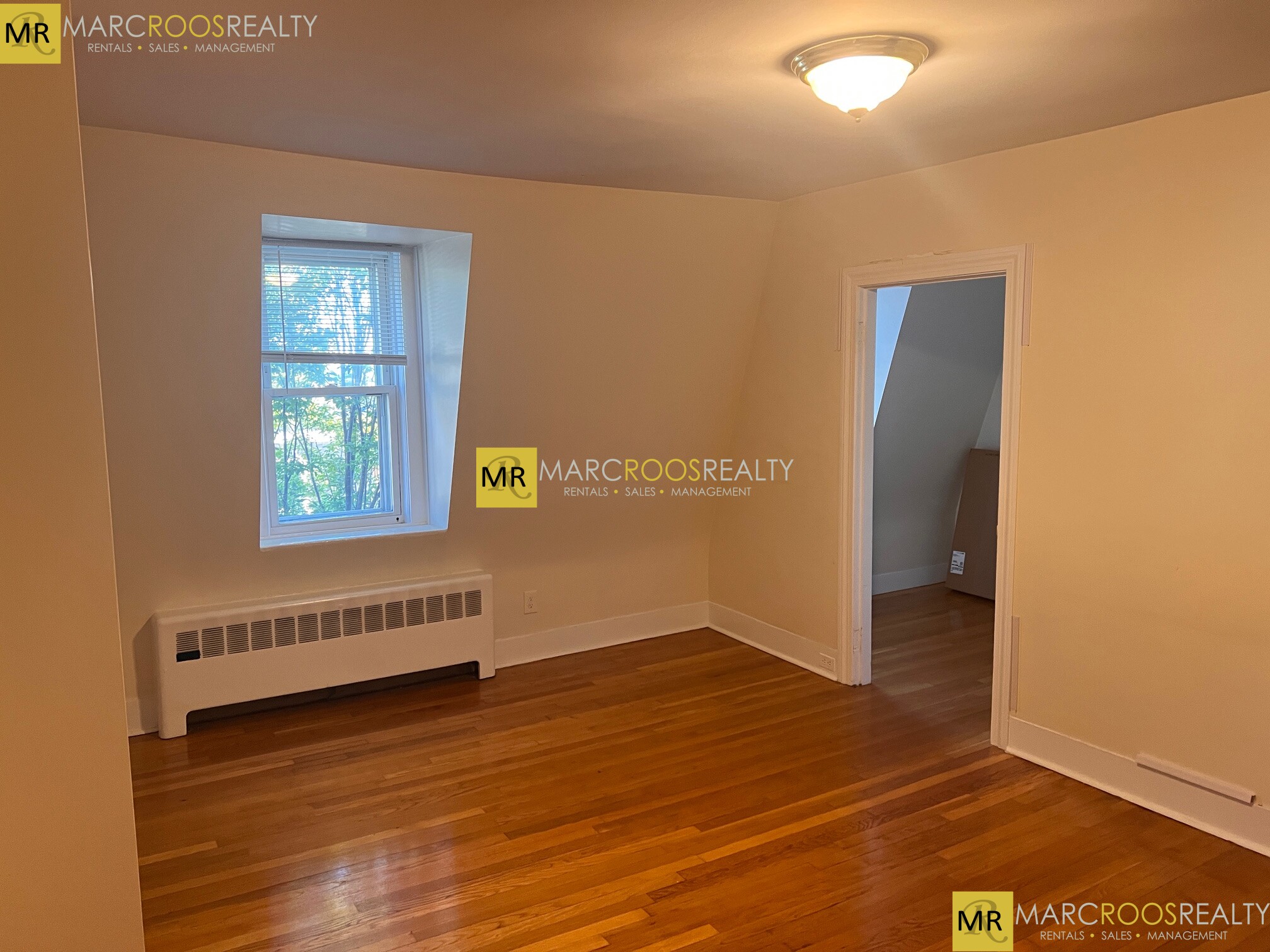 234 Lexington St, Eagle Hill