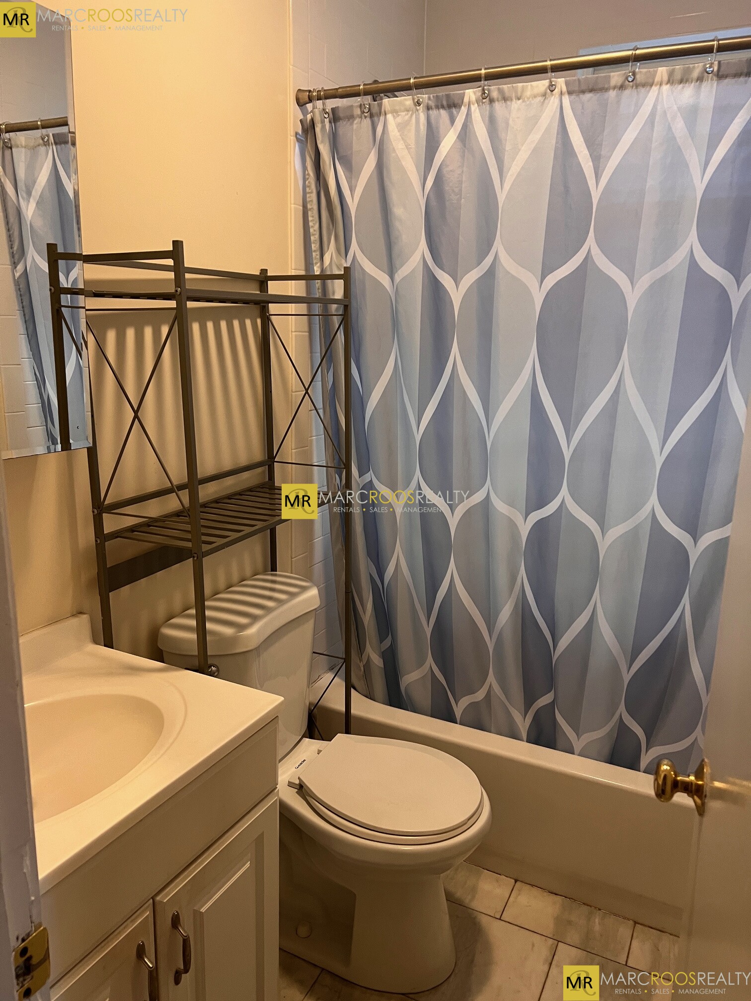 234 Lexington St, Eagle Hill