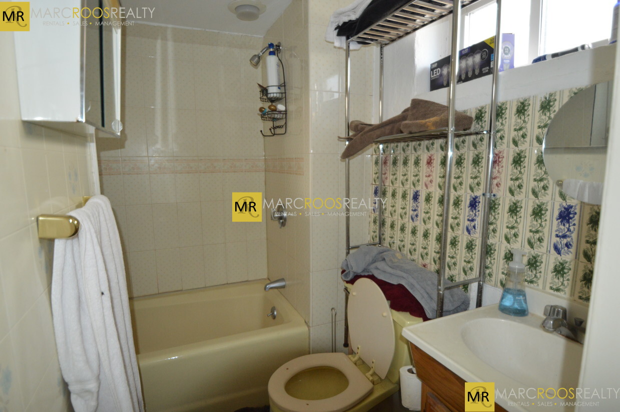 42 Gerrish St, Oak Square