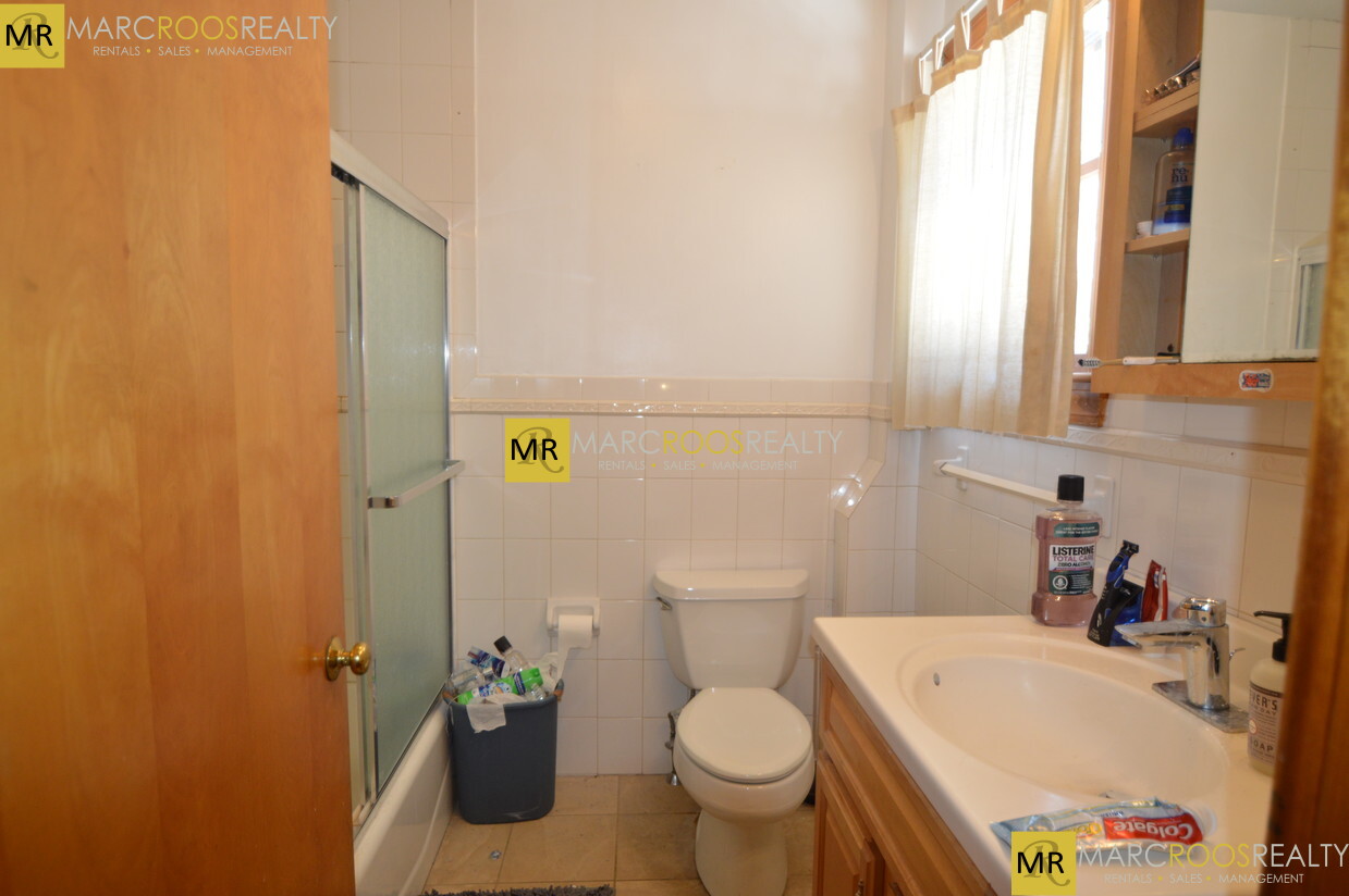 42 Gerrish St, Oak Square