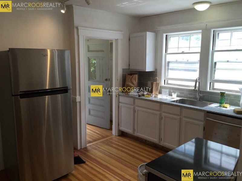 19 Sunset Rd, West Somerville