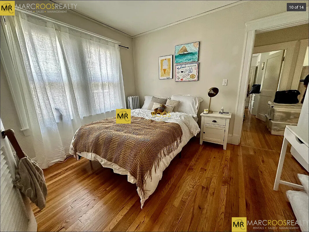 19 Sunset Rd, West Somerville