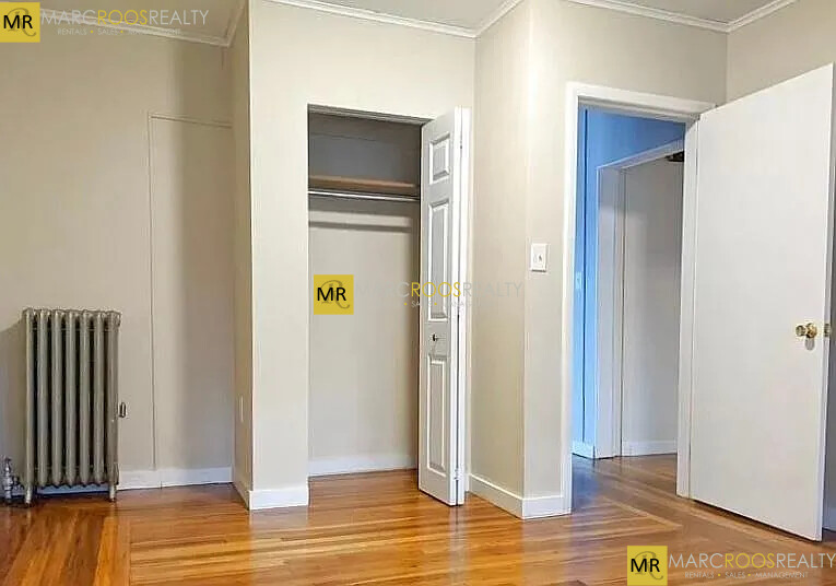 60 Buzzell Ln, South Medford