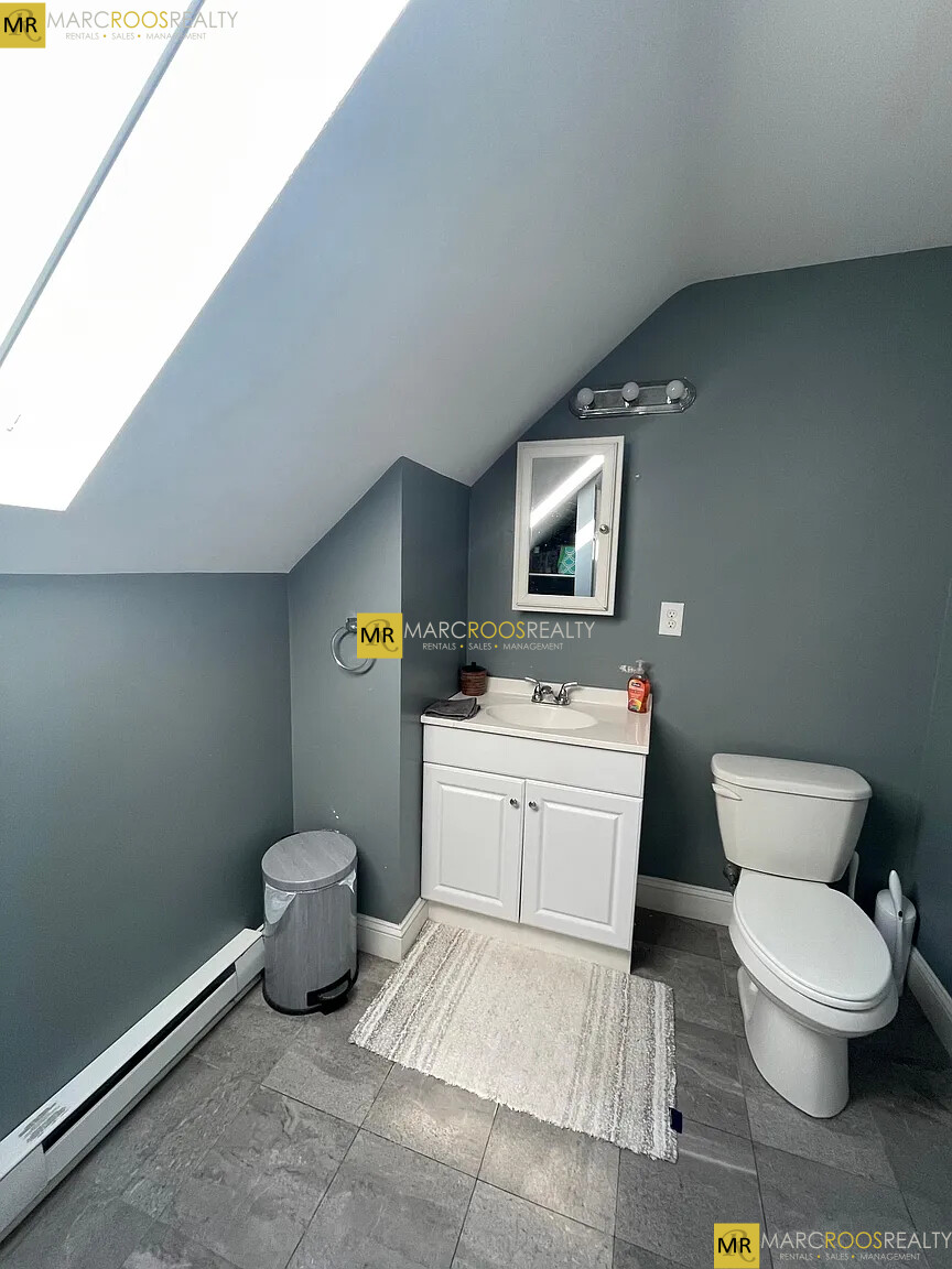 60 Frederick Ave, South Medford