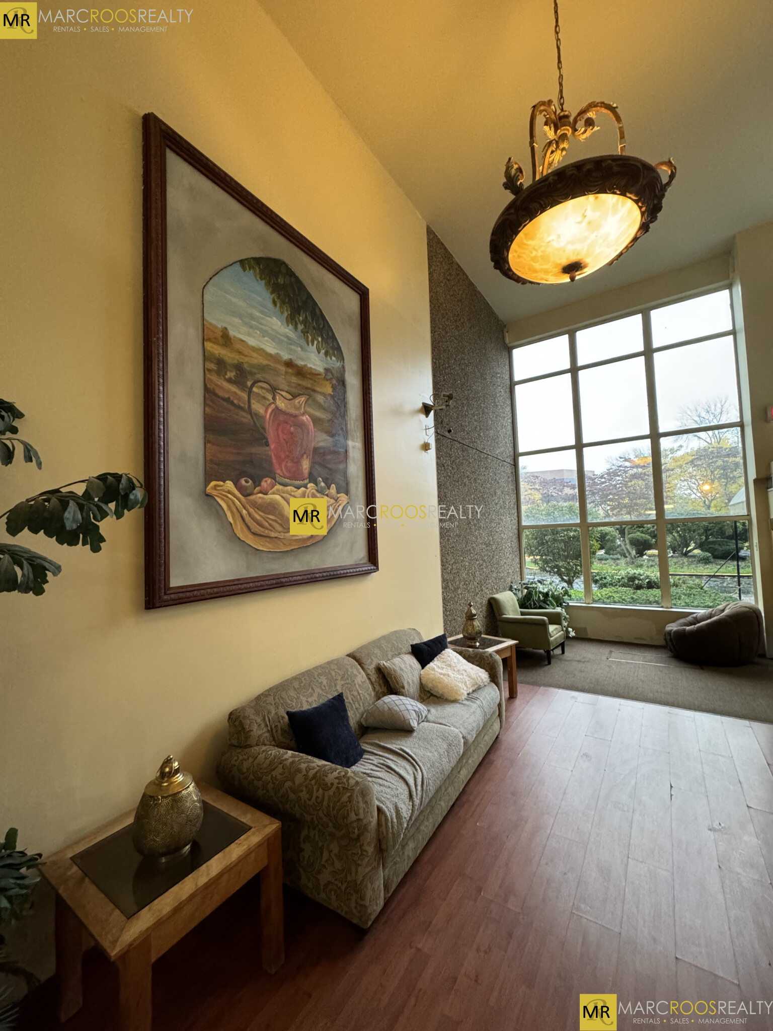 95 Audubon Rd, Wakefield