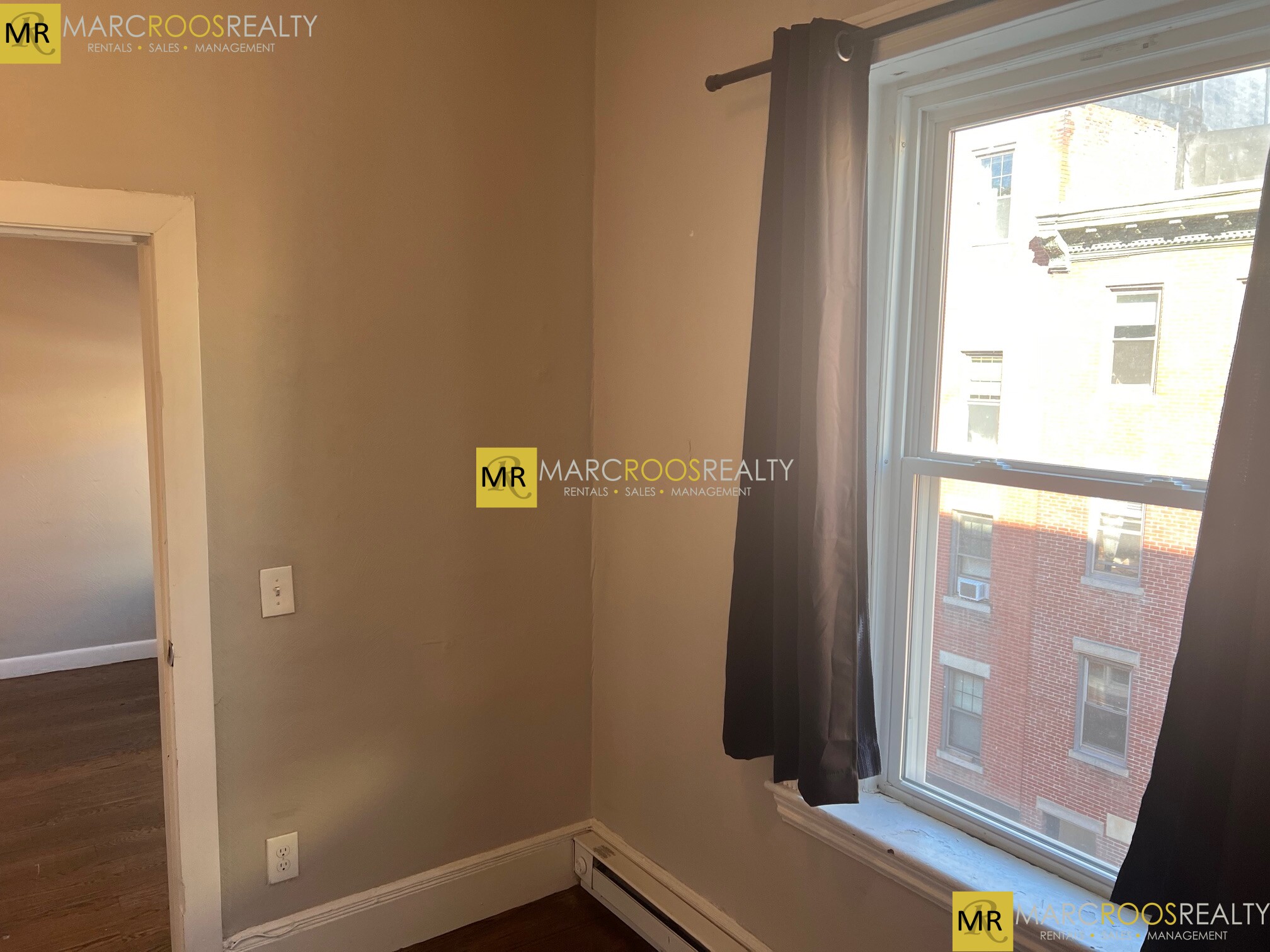 164 Endicott St, North End