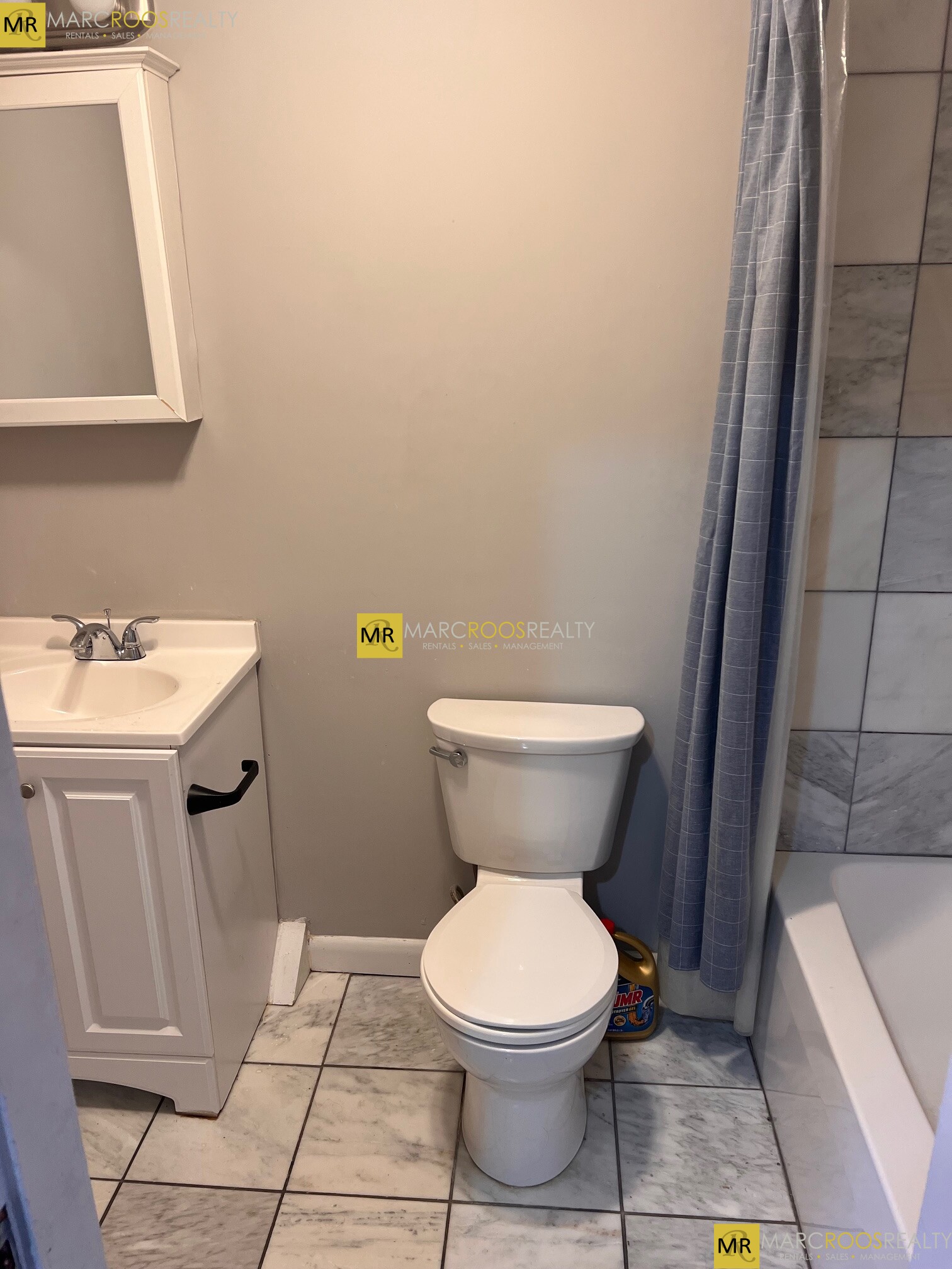 164 Endicott St, North End