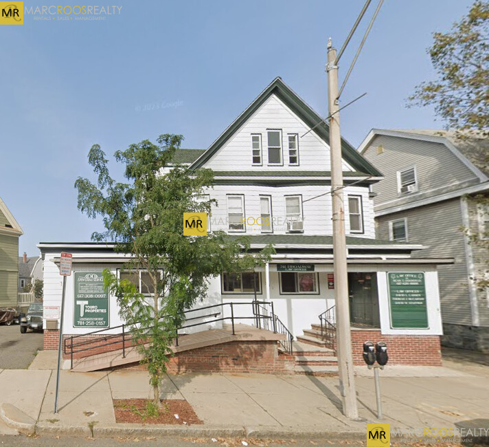 Photo 7 of Broadway Unit 3