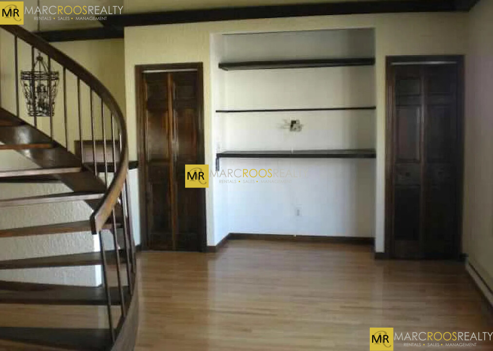 50 Hamilton St, Medford