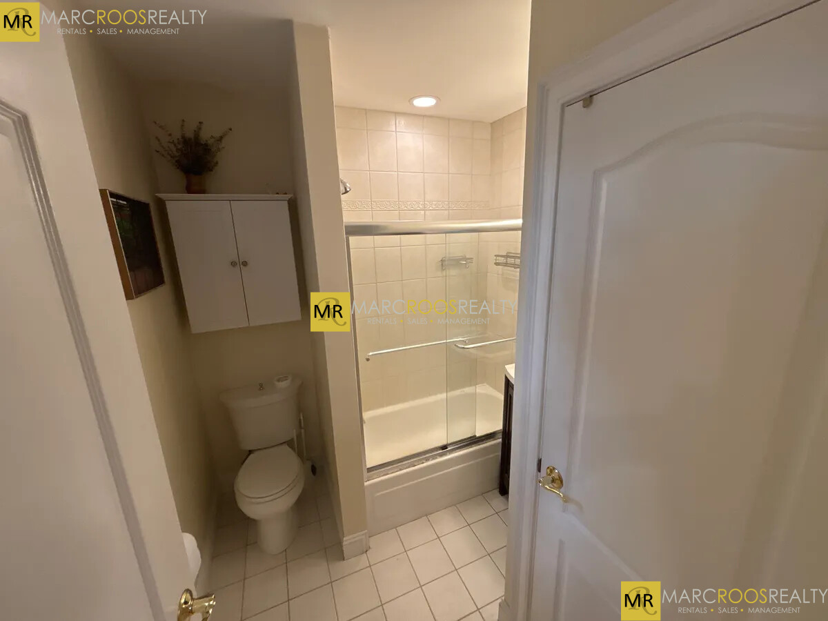 454 Hanover St, North End