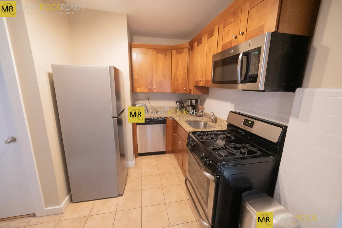 12 Foster St, North End