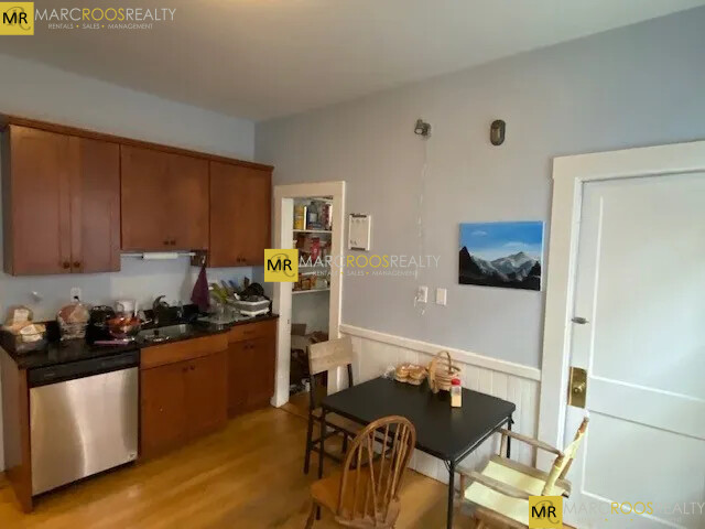 59 Frederick Ave, South Medford