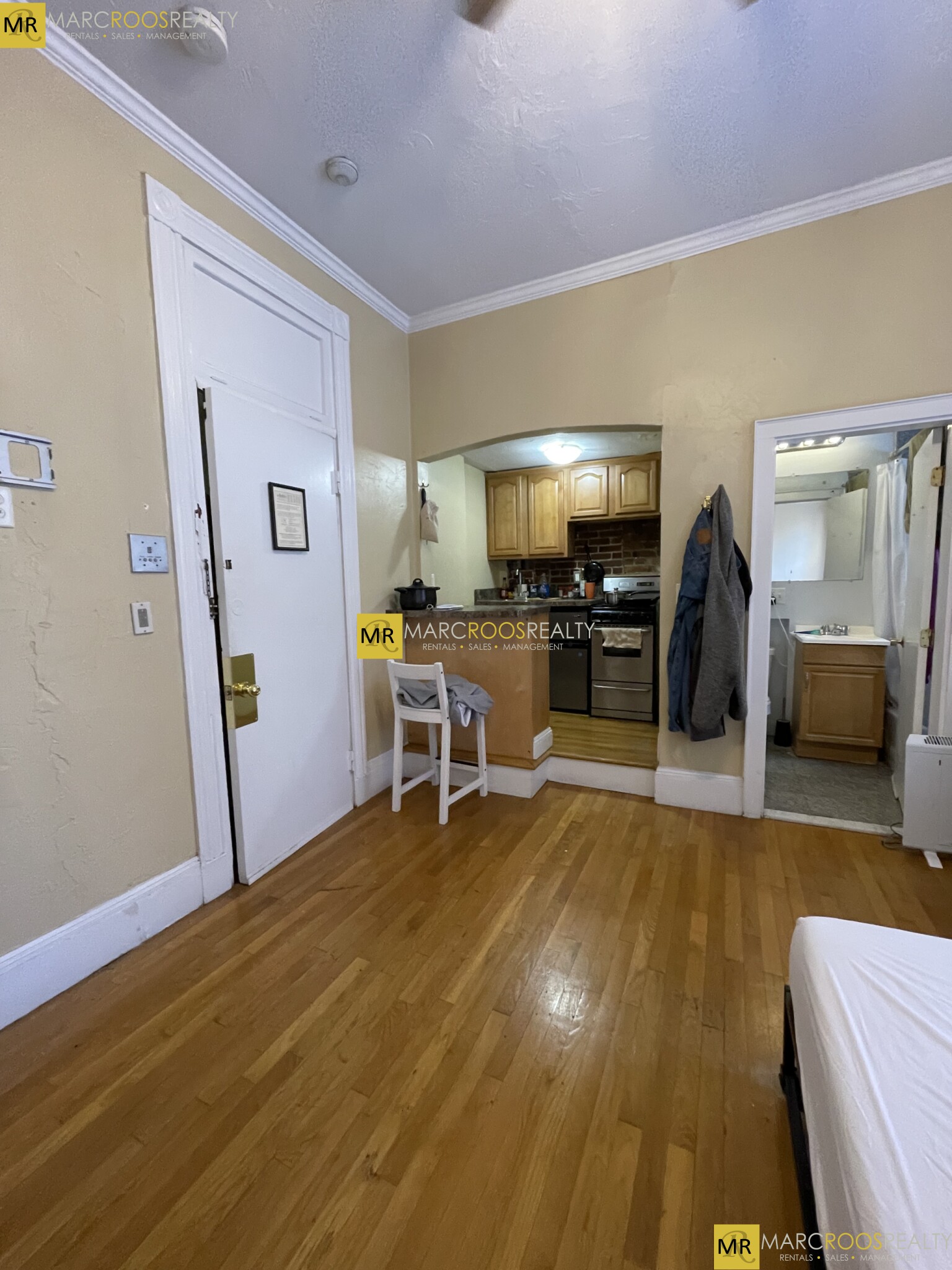 Photo 3 of Hereford St. Unit 2
