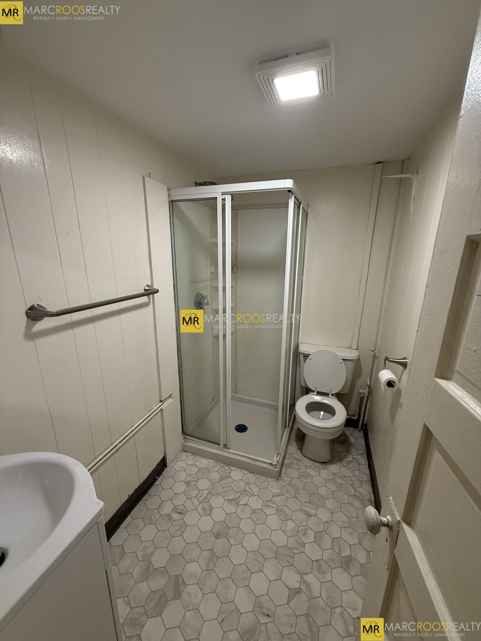 Photo 3 of Cambridge St. Unit 4