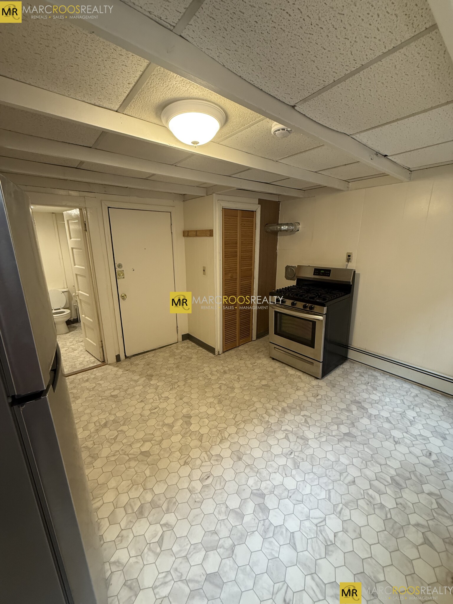 Photo 2 of Cambridge St. Unit 4