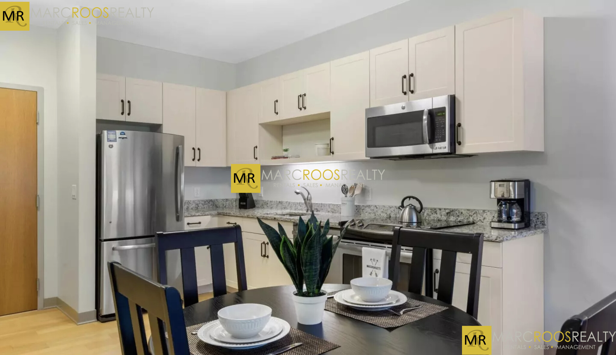 161 South Hungtinton Ave. Unit 425, Boston