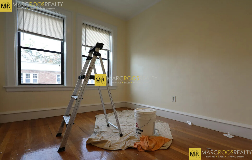 Photo 9 of 21 Park Vale Ave. Unit 11