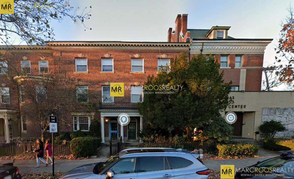Photo 18 of Beacon St. Unit 2