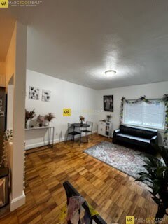 https://ygl-photos.s3.us-west-004.backblazeb2.com/75W682b83460393a.jpg