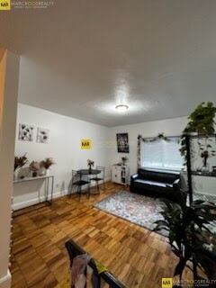 https://ygl-photos.s3.us-west-004.backblazeb2.com/75W682b834d7ab2b.jpg