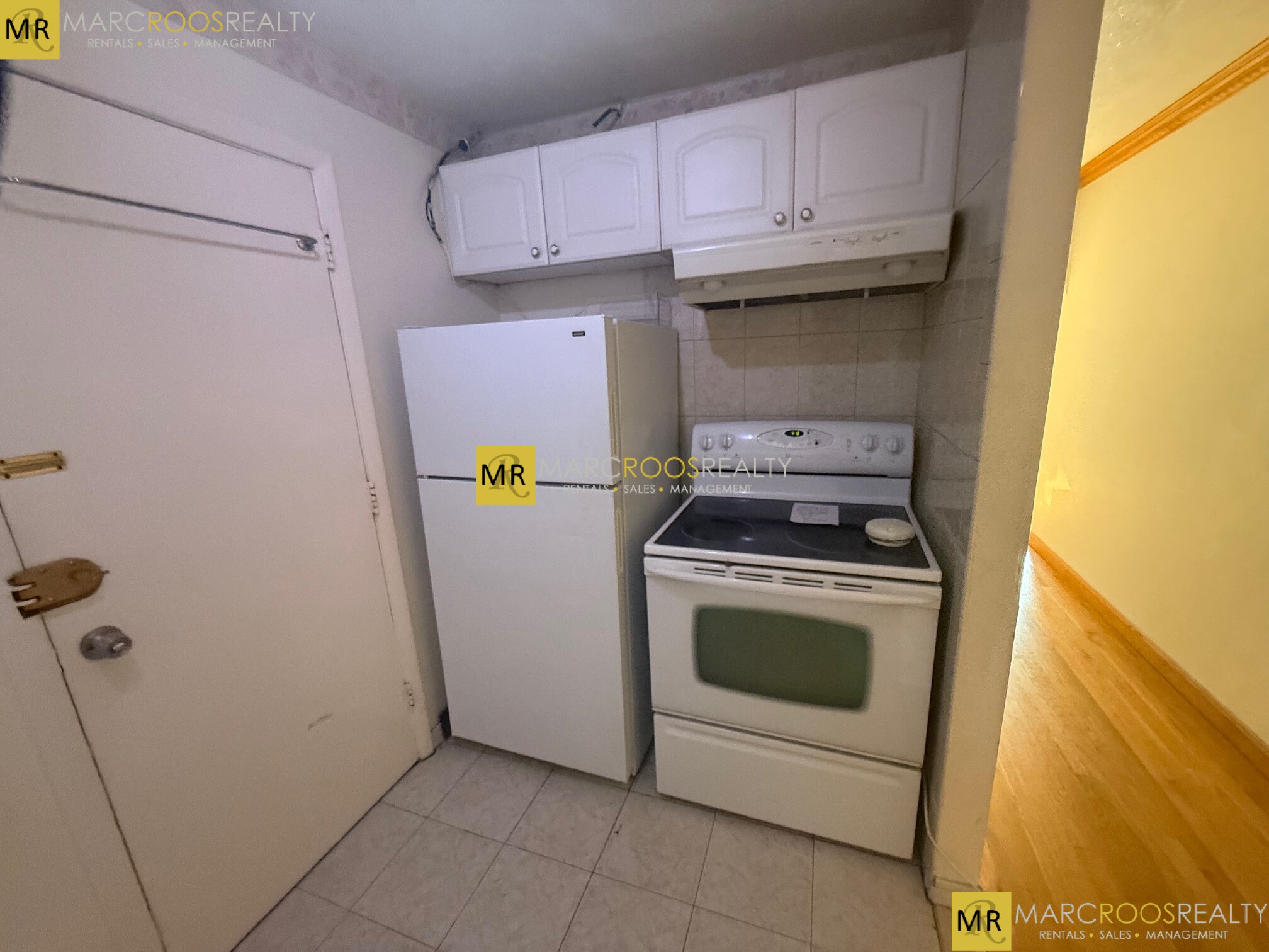 Photo 11 of Bennington St. Unit 5