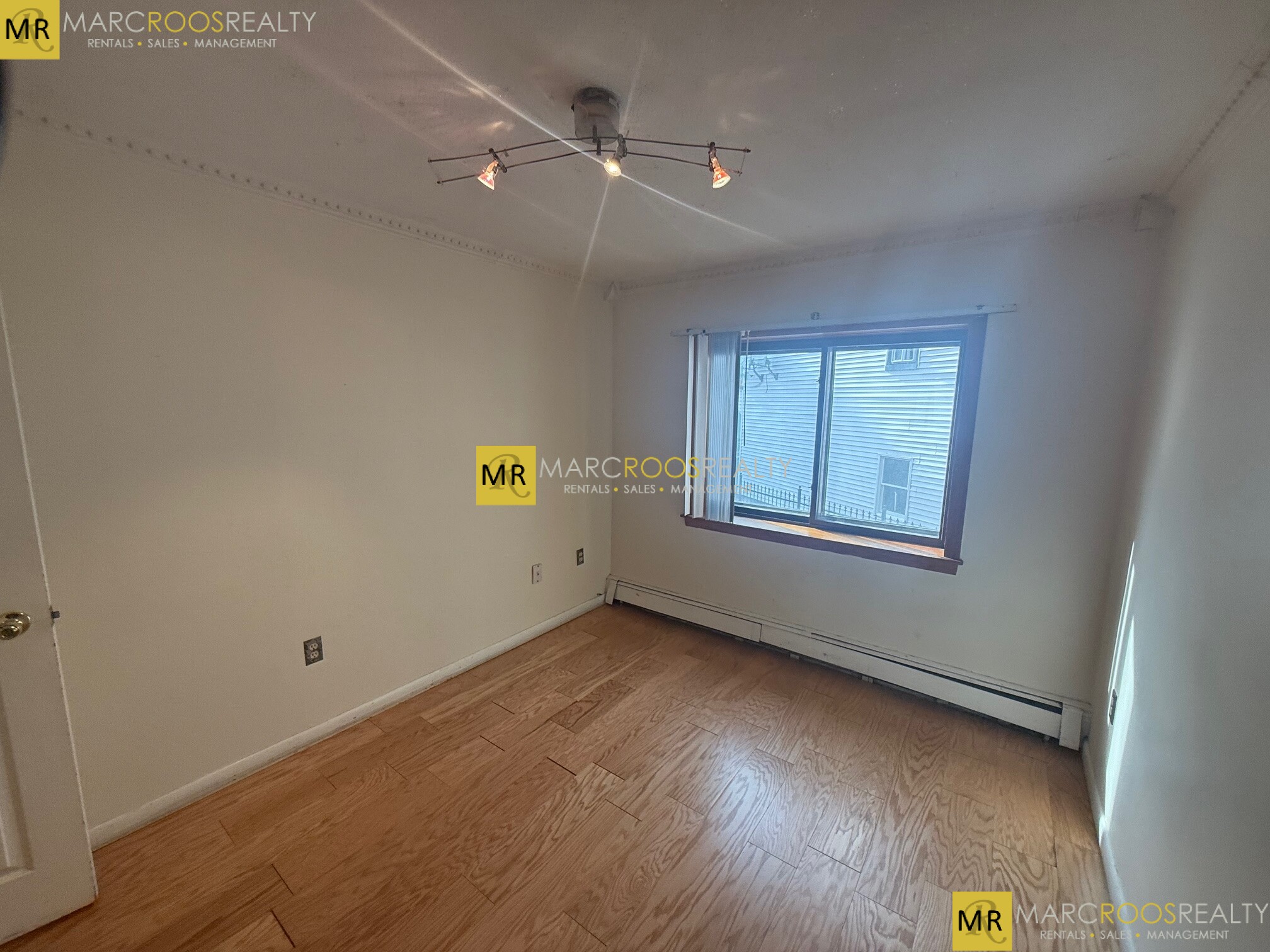 Photo 17 of Bennington St. Unit 5
