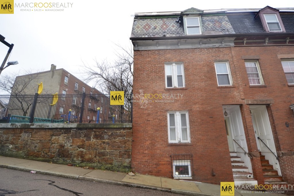 Photo 18 of Sewall St.