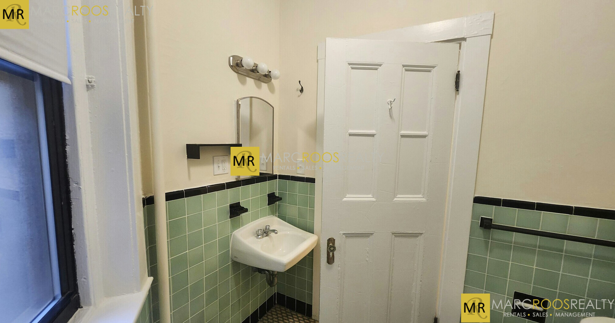 Photo 7 of 504 Beacon St. Unit 54