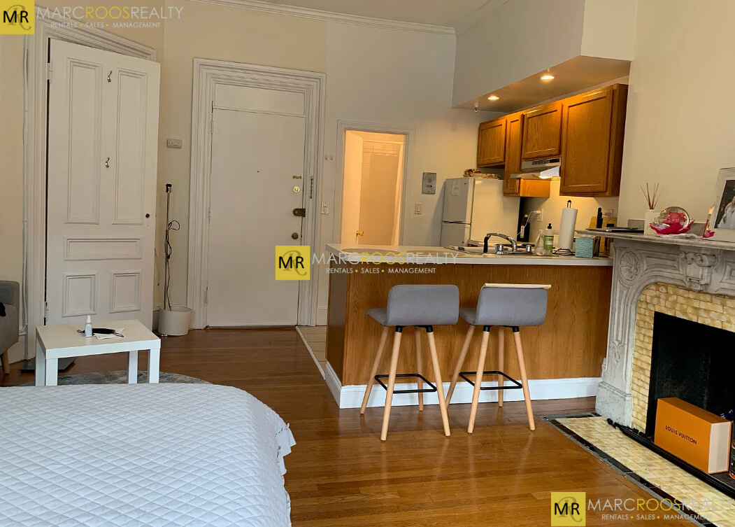 307 Beacon St. - 2,275USD / month