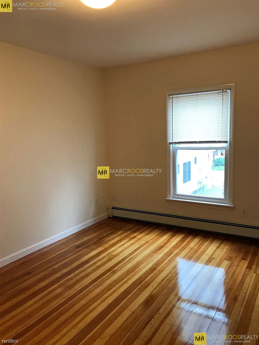 Photo 4 of Wareham St. Unit 2