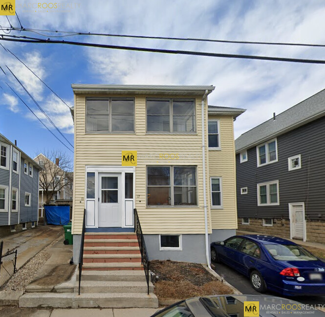 Photo 16 of Frederick Ave.