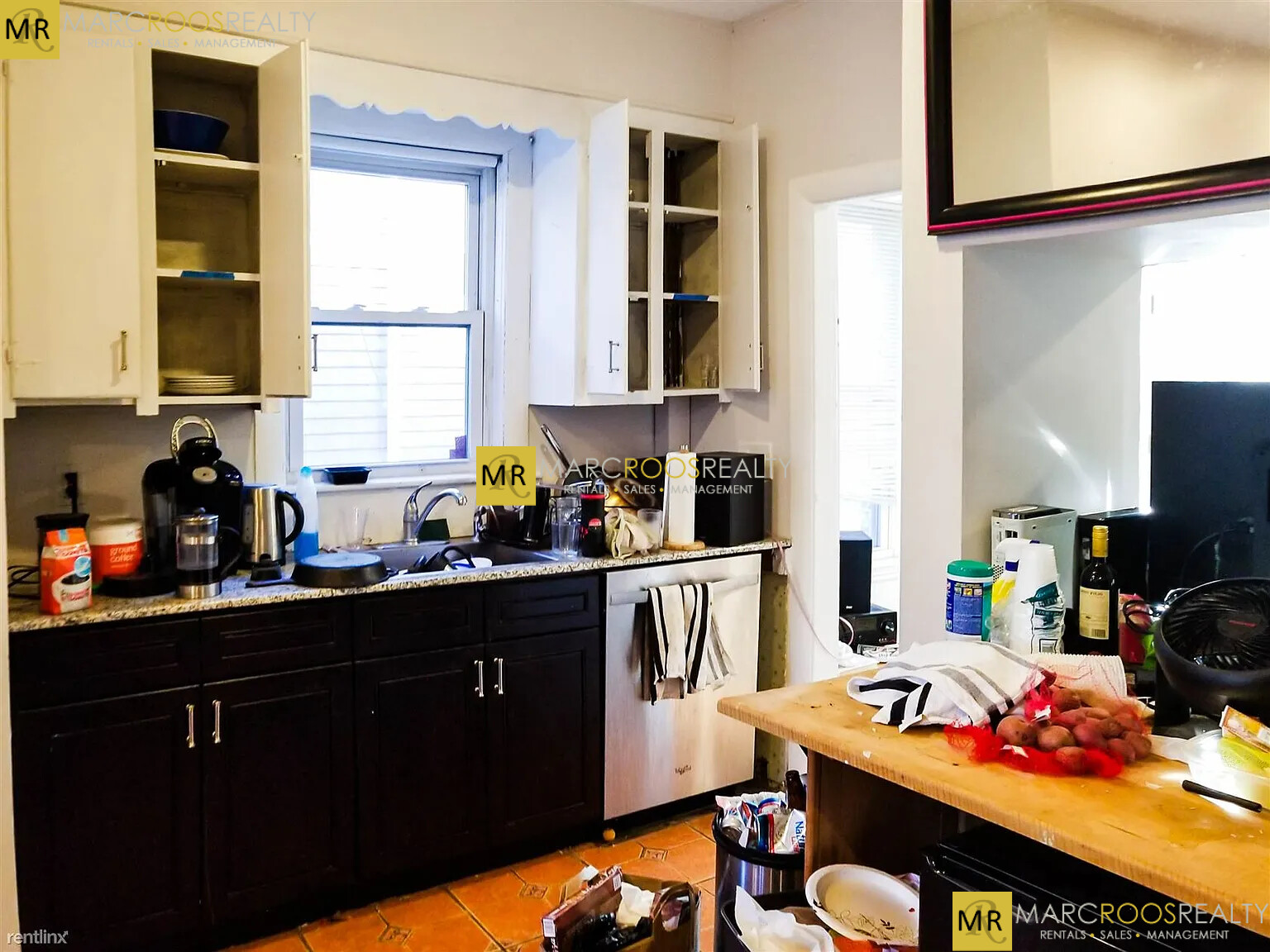 197 College Ave., Somerville, MA - 5,200 USD/ month