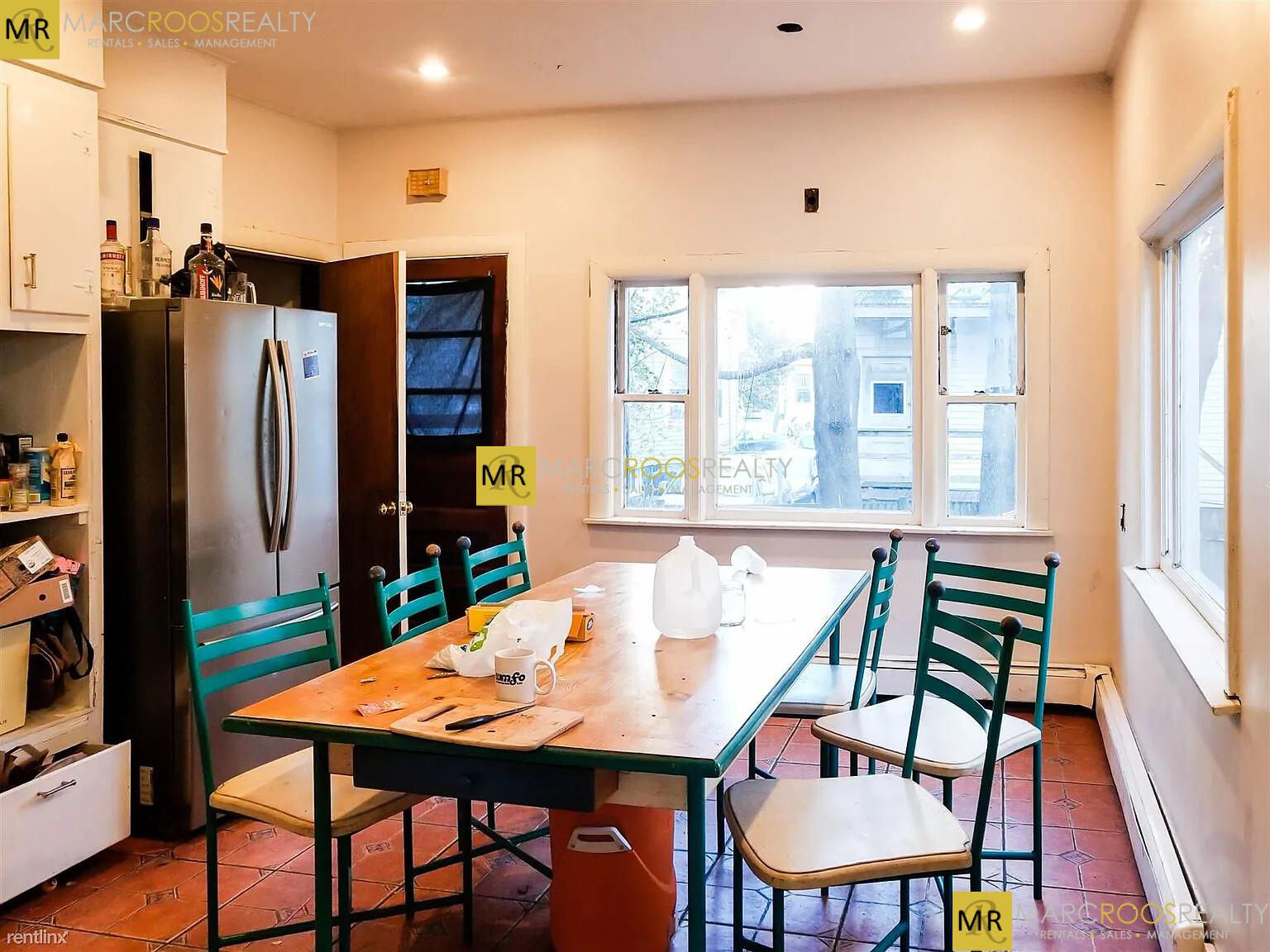 Photo 4 of College Ave. Unit 3