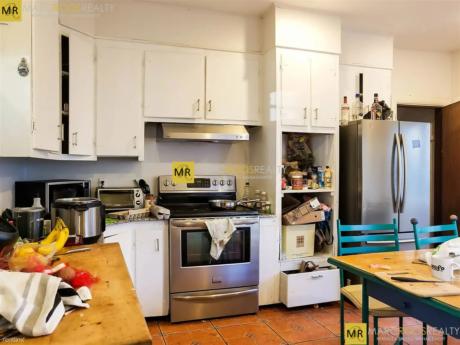 Photo 2 of College Ave. Unit 3
