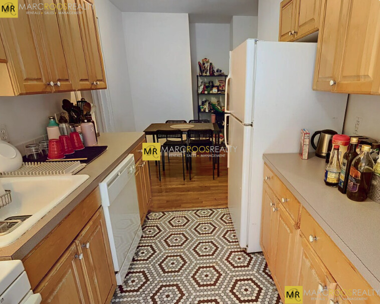 Photo 2 of Park Dr. Unit 2