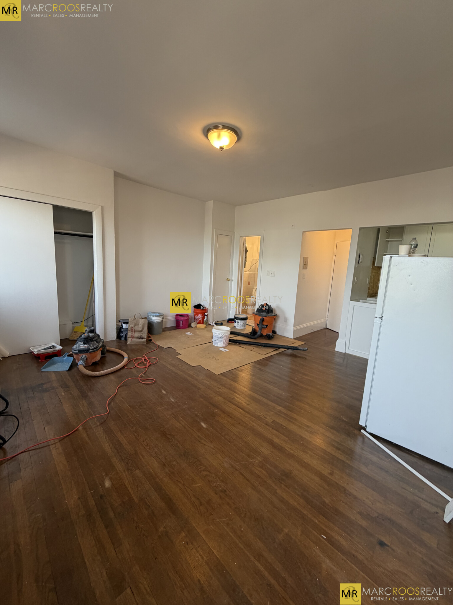 Photo 2 of 24 Mount Vernon St. Unit 601