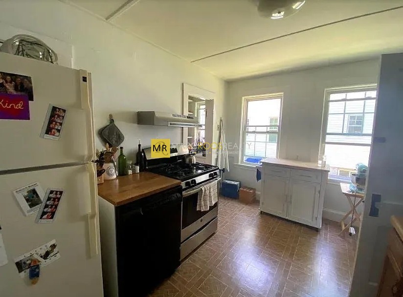Brington Rd. Unit 1, Brookline