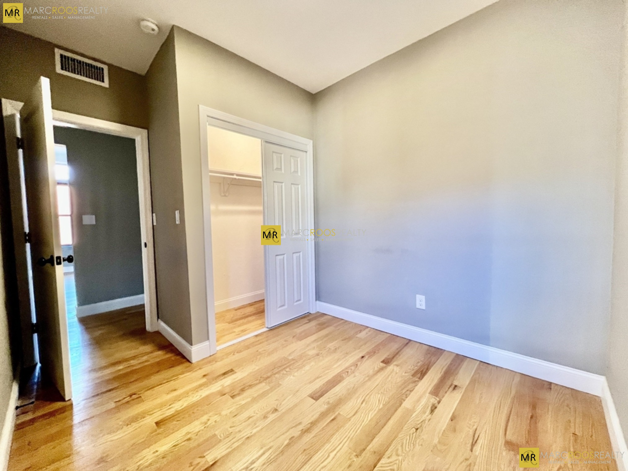 Photo 10 of Beacon St. Unit 2