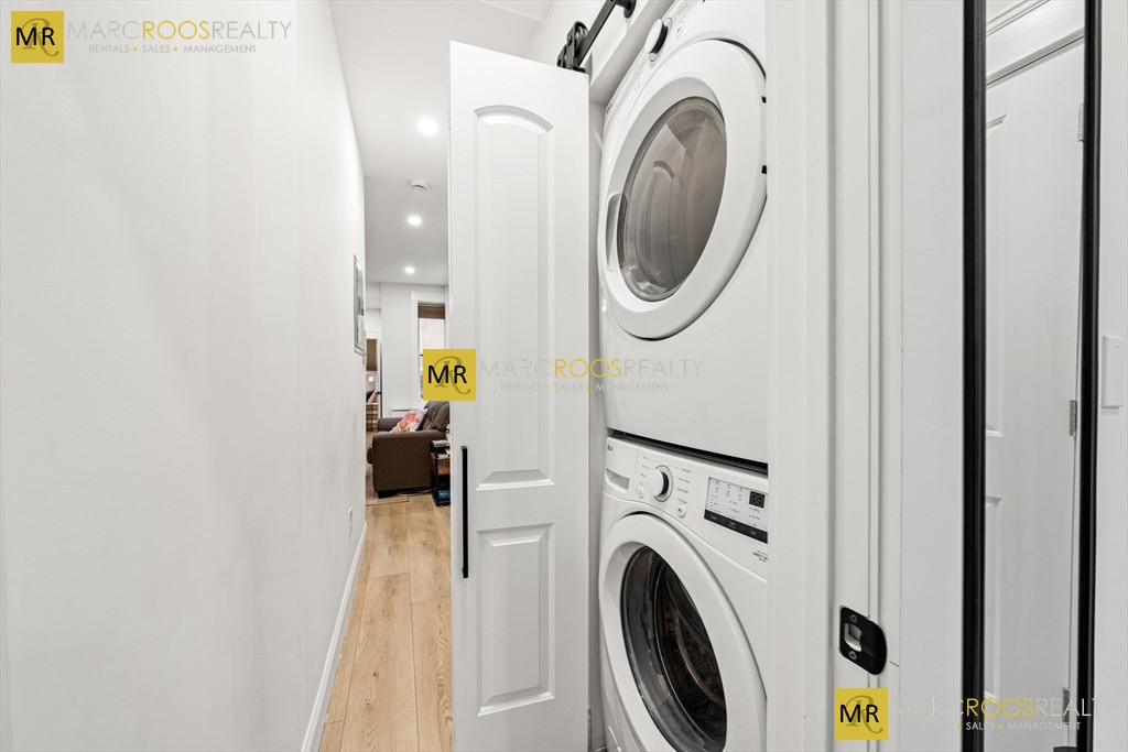 Photo 14 of Irving St. Unit 4
