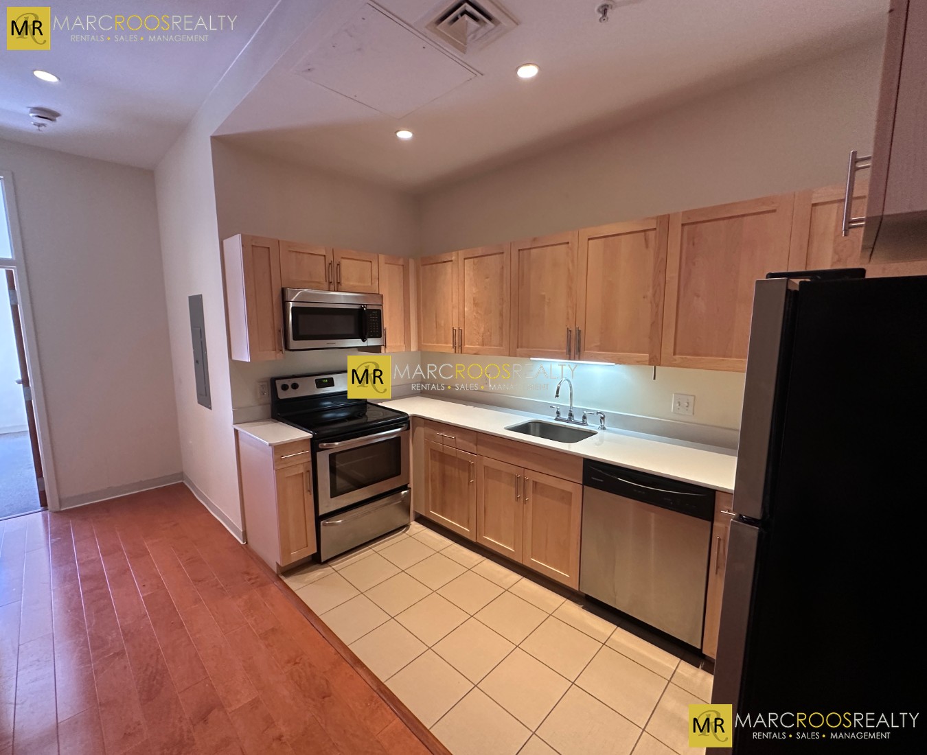 Photo 4 of Washington St. Unit 403