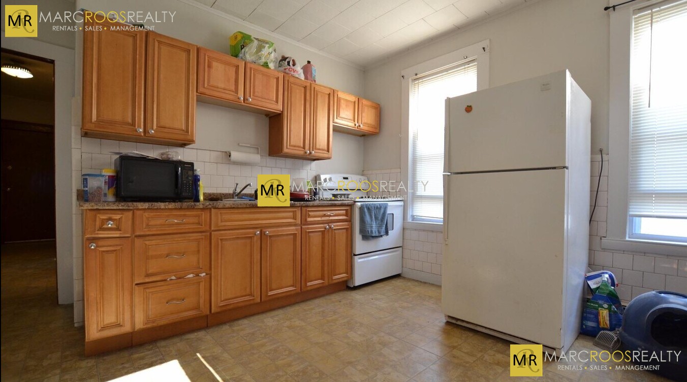 Photo 4 of Washington St. Unit 2