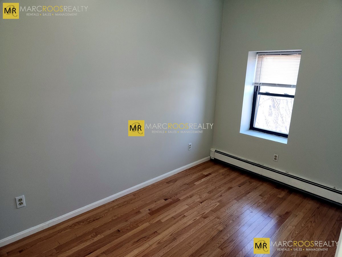 Photo 3 of Washington St. Unit 3