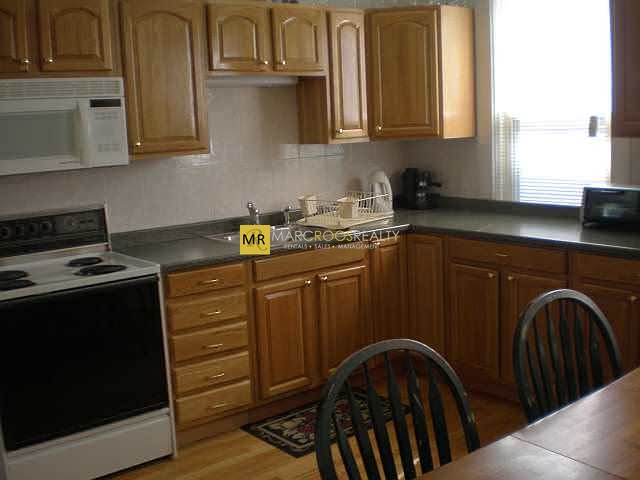 Photo 2 of Washington St. Unit 1