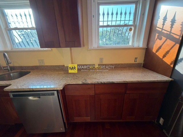 Photo 5 of Washington St. Unit 2