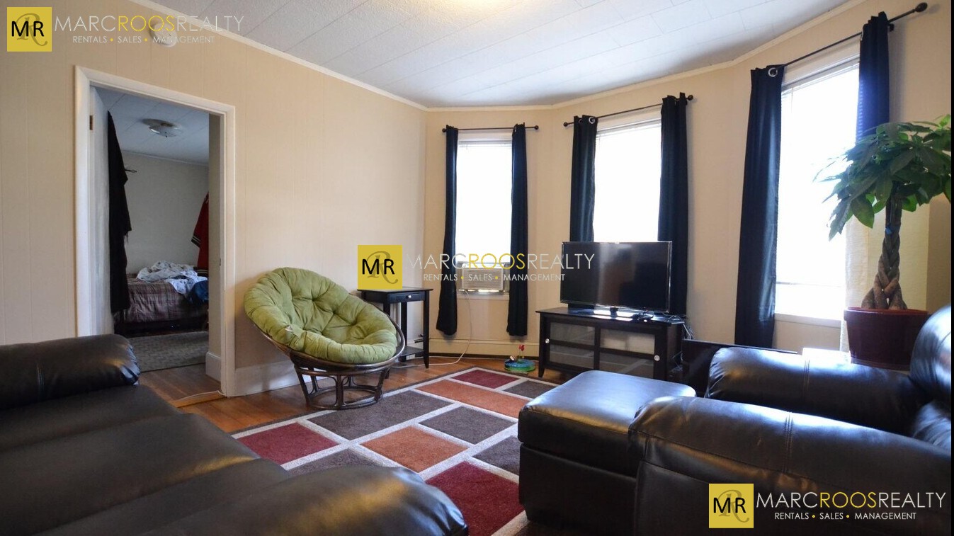 Photo 6 of Washington St. Unit 2