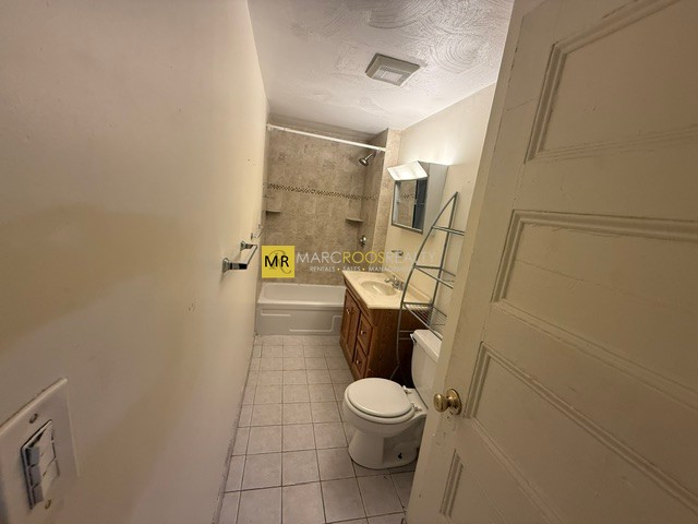 Photo 14 of Peabody St. Unit 3