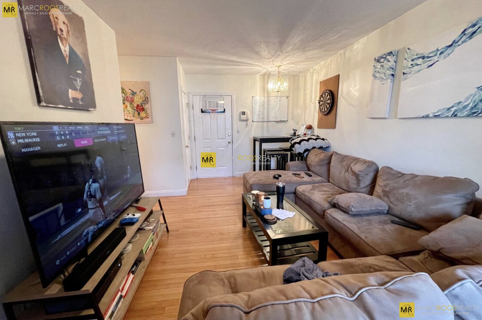 Photo 3 of 111 West 8th St. Unit I